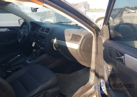 2012 Volkswagen Jetta 2.0L Tdi z USA, uszkodzony, nr VIN 3VWLL7AJ6CM061498